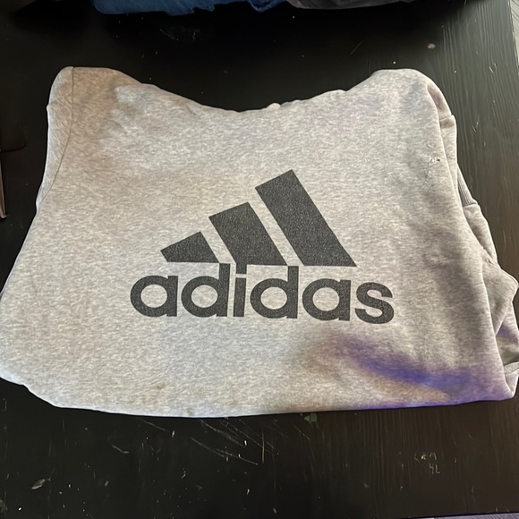 Adidas sweatshirt - Picture 1 of 2